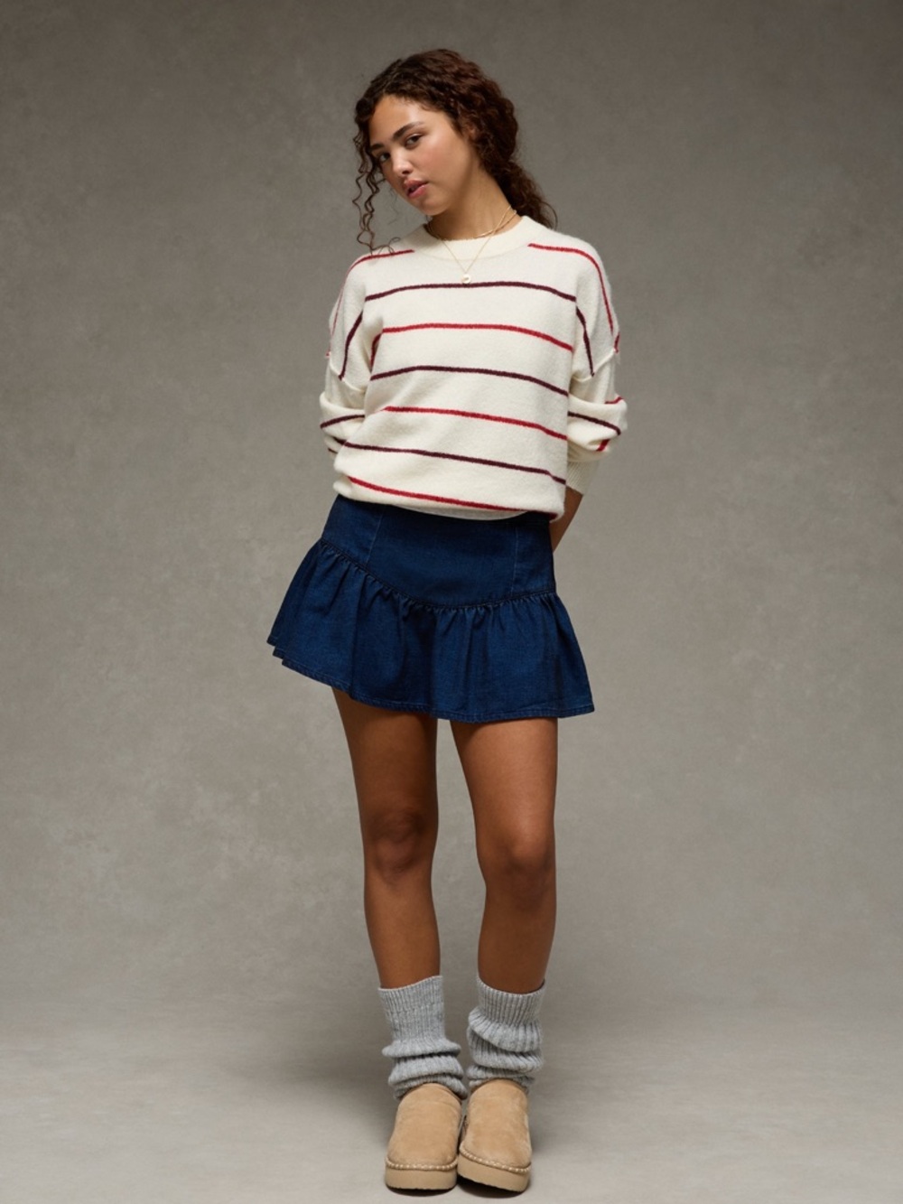 NWT American Eagle High Waisted Pleated Mini Skirt